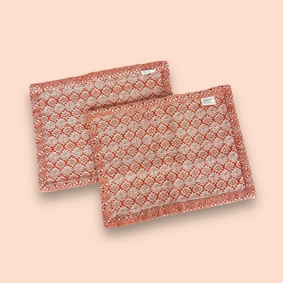 2 Crate & Barrel Orange Knit Marrakech Placemats - Picture 3 of 4